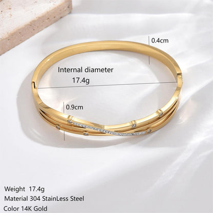 Chic Twisted Gold Bangle