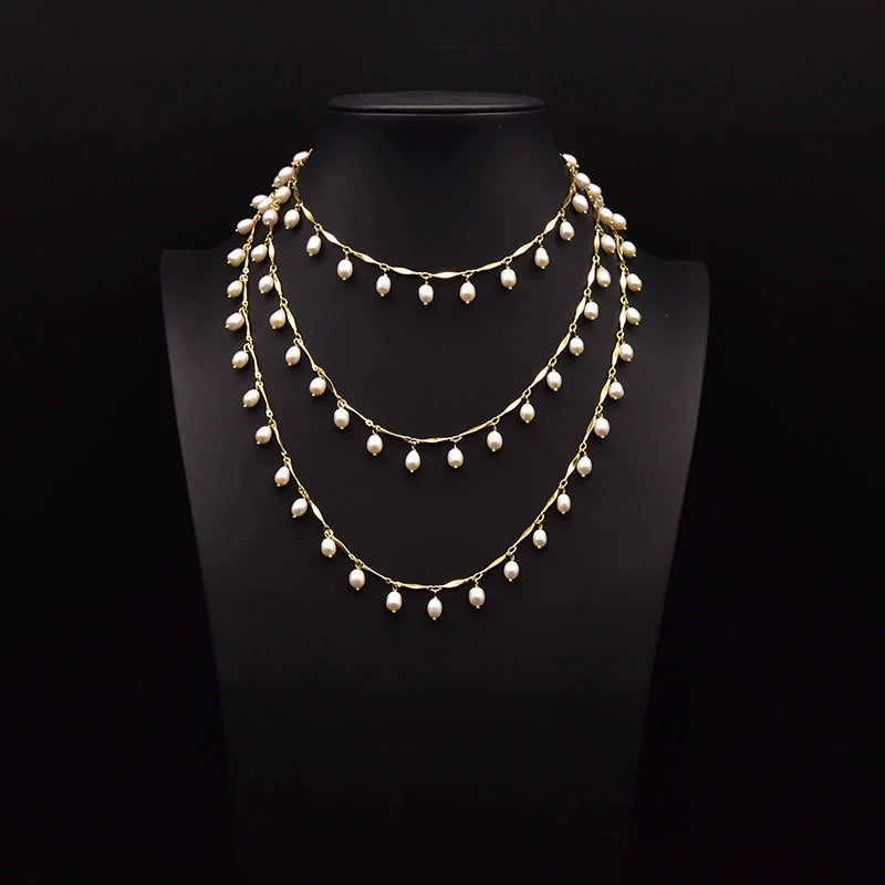 Elegant Pearl Sweater Necklace