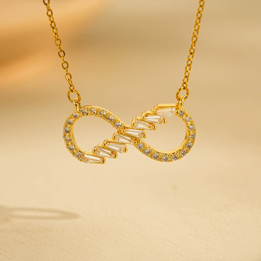 Heart's Delight Necklace
